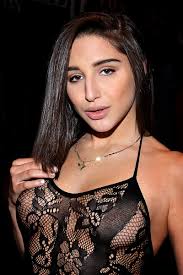 Adult star who broke back in foam pit jpg x What is her name