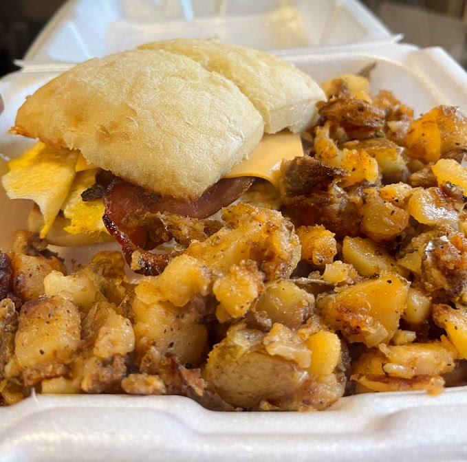 Breakfast at Shelly's by null