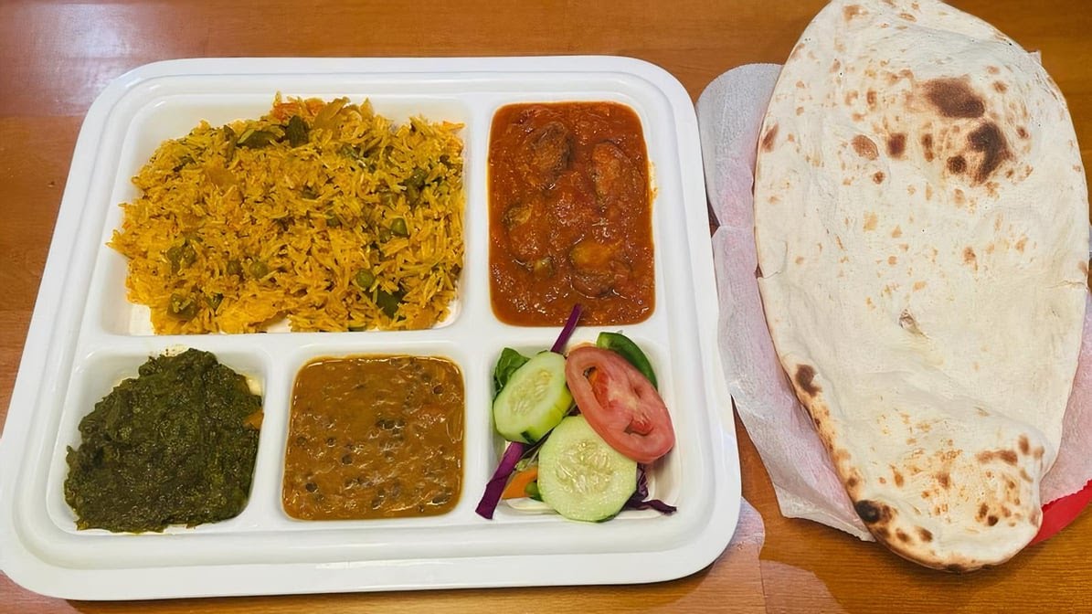 Village Tandoor - North Indian restaurant - Restaurant photo 5