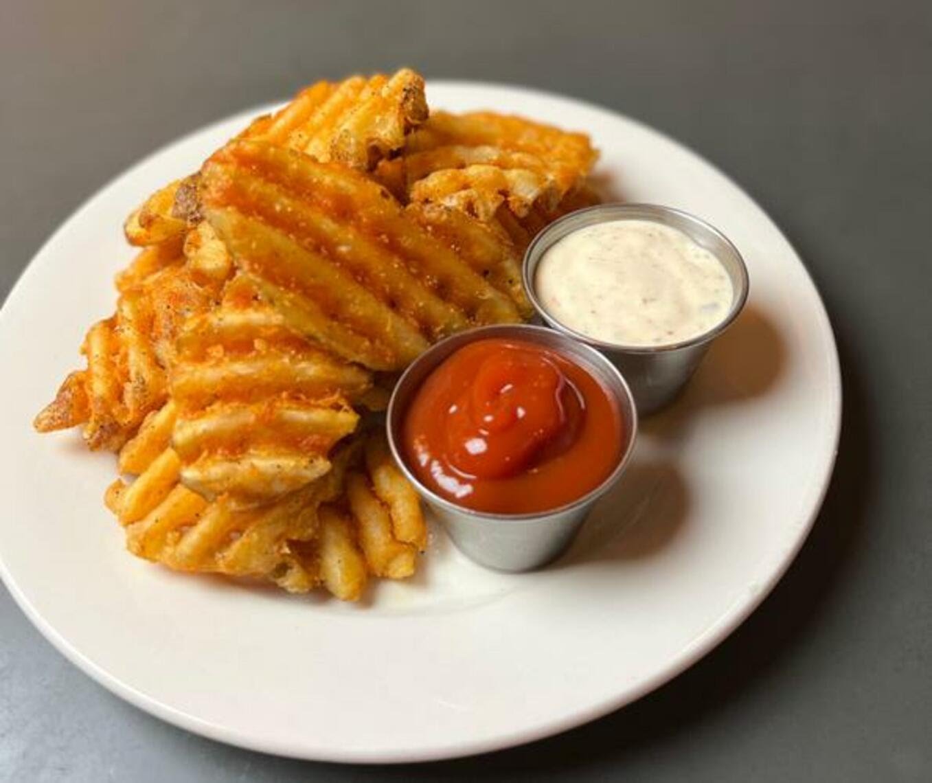 Gruppo NYC Thin Crust Pizza by null