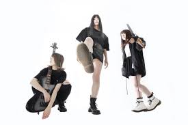 黒宮れい まんこ'|当時の黒宮れいちゃんが水着をずらすシーンでヤバイ事になってる件 (#4600307) - 放送事故☆お宝エロ画像村まとめ - アゲアゲあんてな