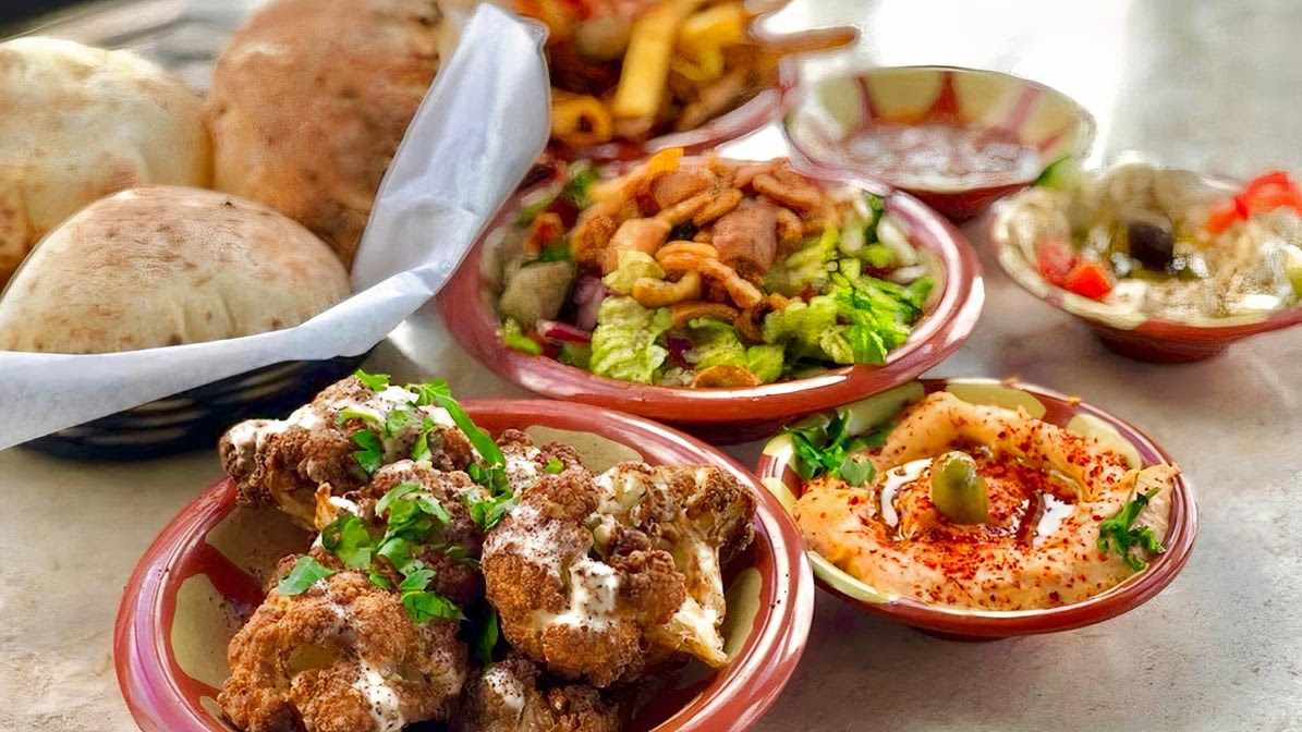 Tanoor Bellevue by null