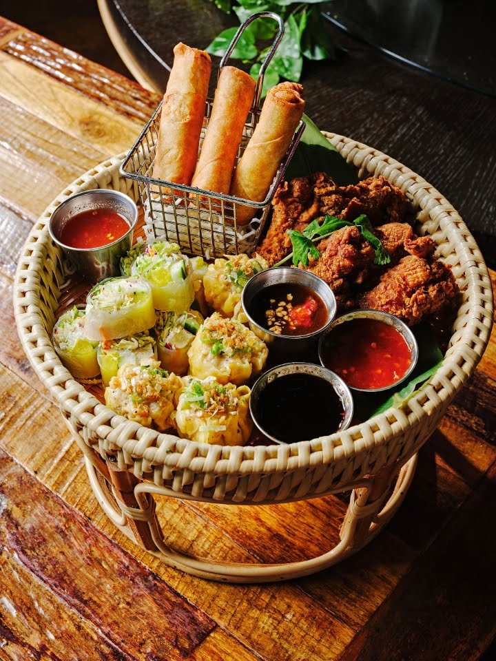 26 Thai Kitchen & Bar (Alpharetta) by null