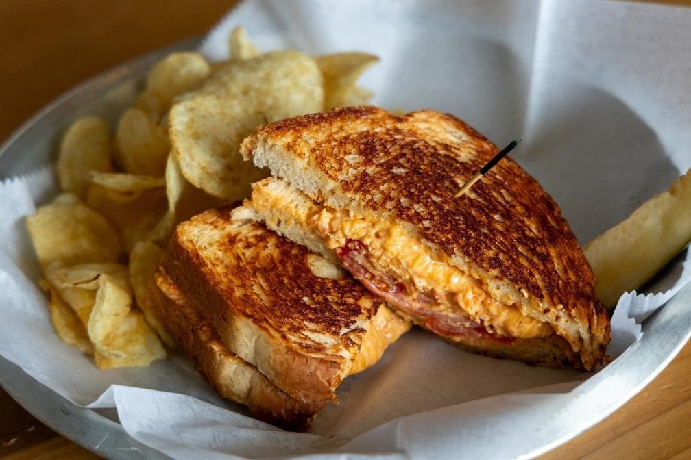 Homegrown Taproom & Kitchen by null