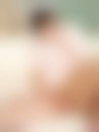 無毛 無修正|巨乳で無毛の若い妻は男性に指を触れられるのが好き | xHamster