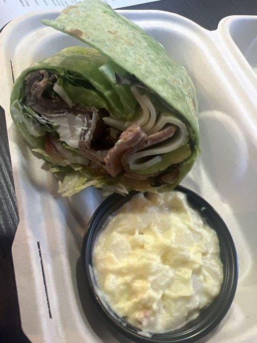 Knockout Deli by null