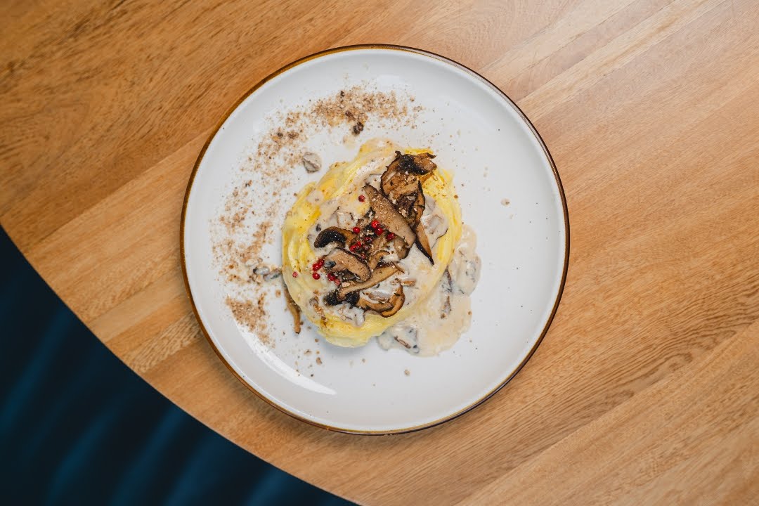 LAVKA Gourmet Cafe by null