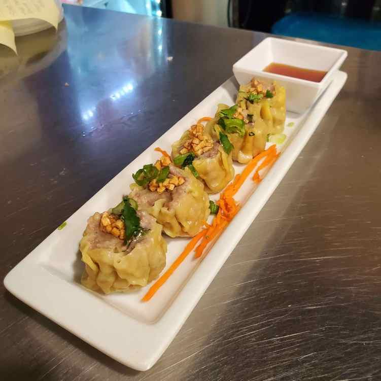 Thai & Noodle Outlet by null