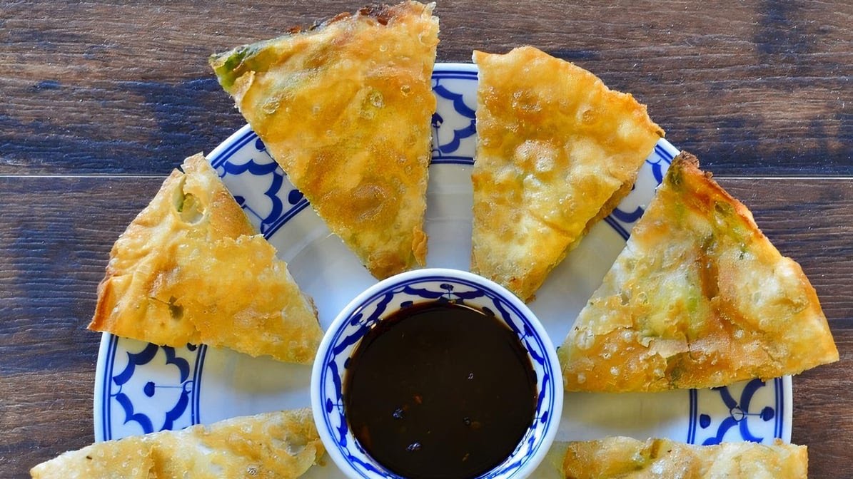 Bangkok Pinto by null