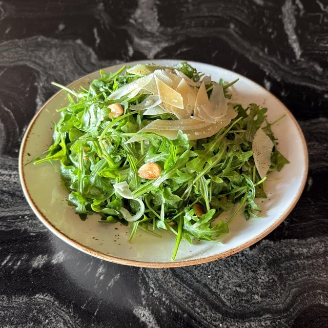 Luna Pizzeria by null