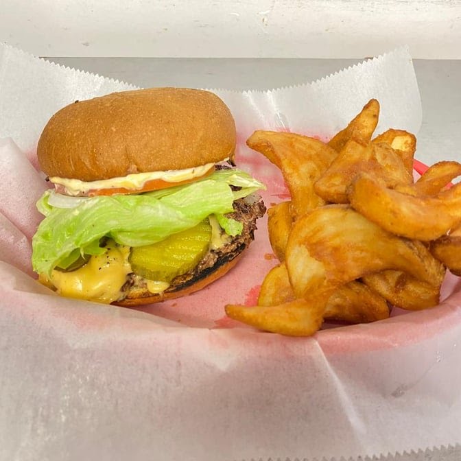 Fowl Play Hot Chicken by null