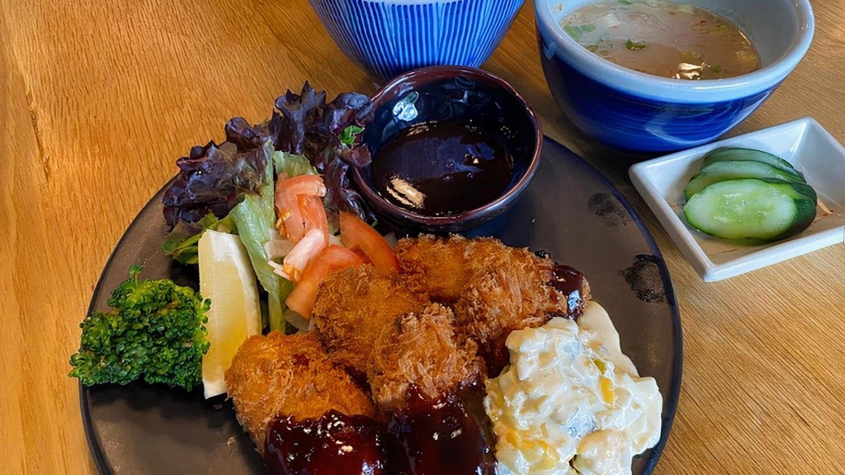 Hokkaido Ramen Santouka by null