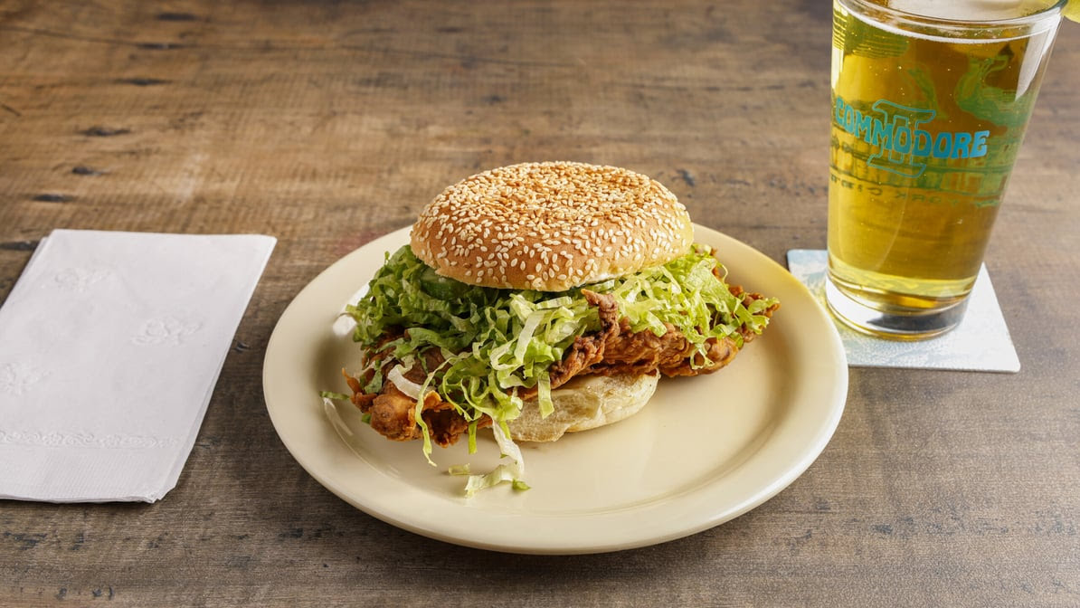 Commodore II by null