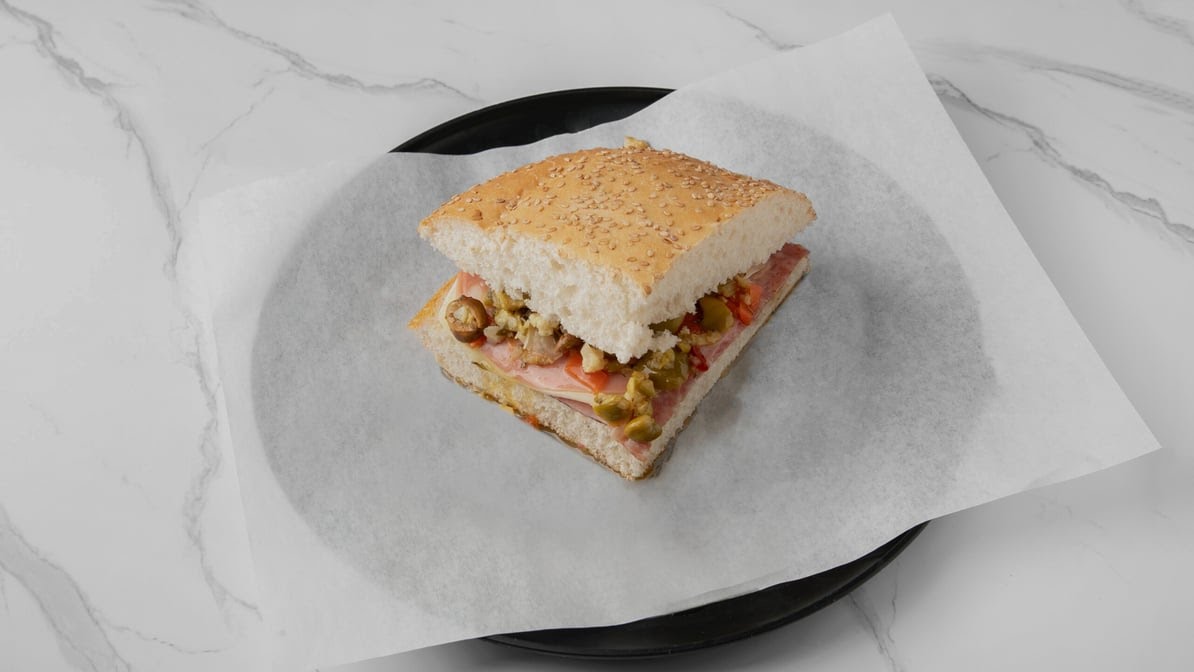 Matt & Memere's by null