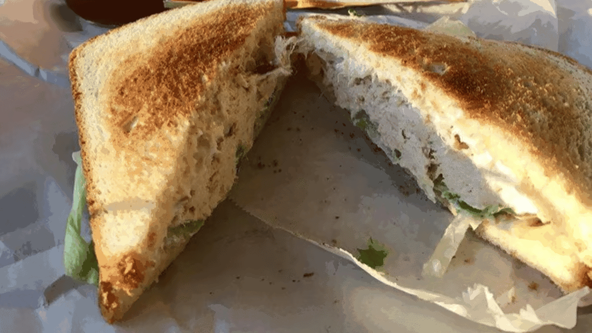 Zara's Lil' Giant Supermarket & Po-boys by null