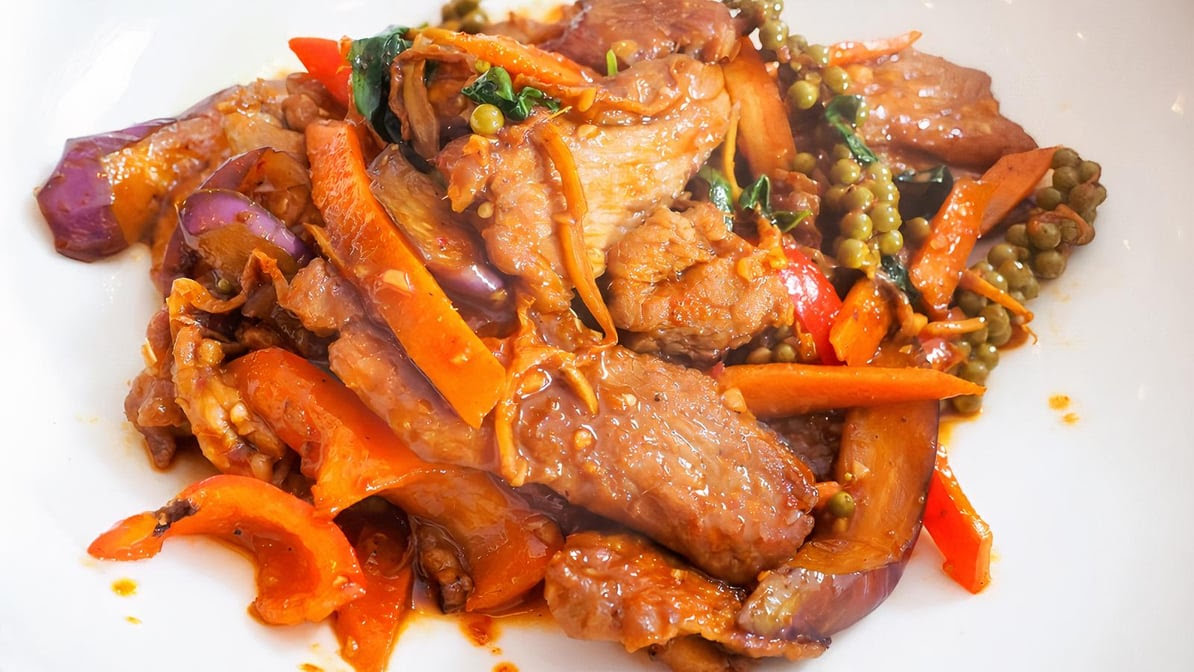 TUE THAI FOOD by null