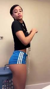 Qomwjsvbeasaatbaaaaaa xofhra jpg x Young booty