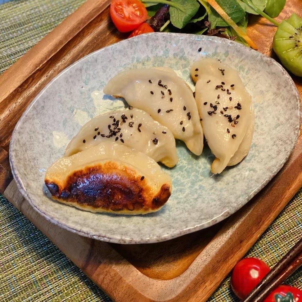 Heng's Kitchen by null