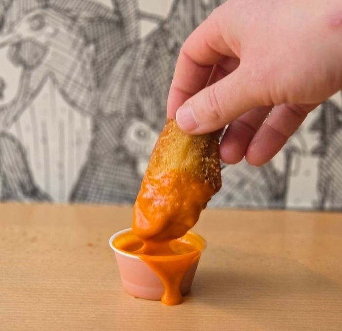 Roost Chicken & Biscuits by null