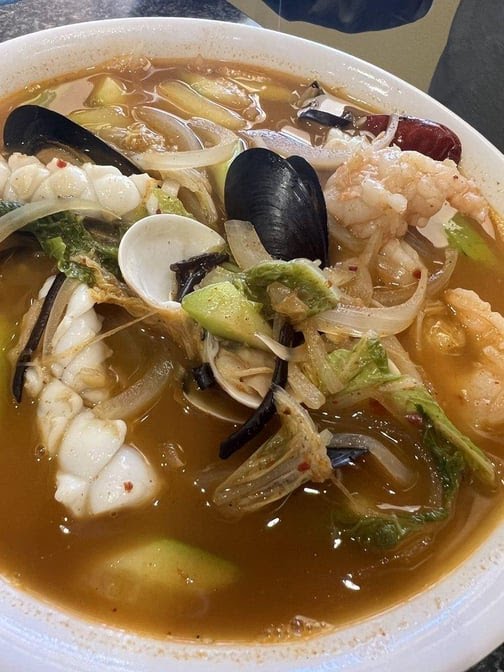 Lanshing Cafe by null