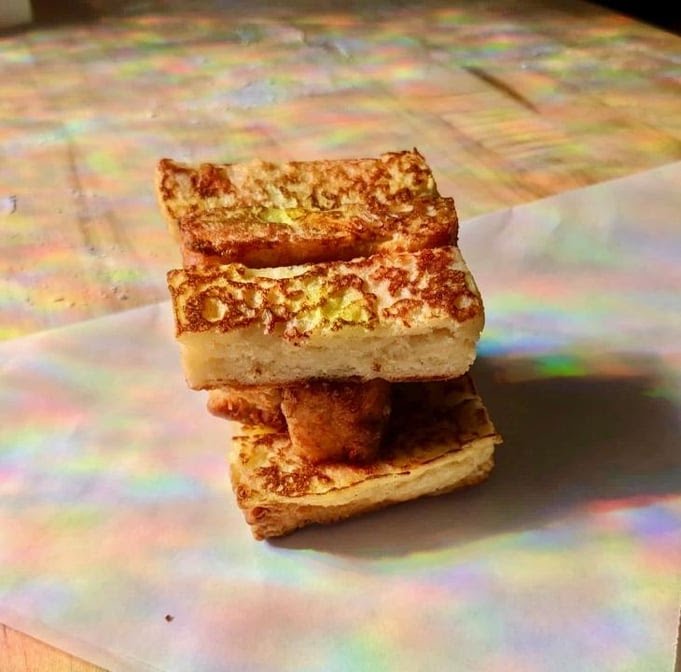 Auntie Beulah's Biscuits & Chicken by null