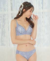 おばさんのパンツ見せてください|☆気をつけて！ 「おば見え」しやすいパンツの共通点！！！ | TOKYO REAL CLOTHES 大人世代のリアルクローズ