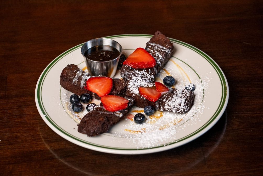 Taste Kitchen + Bar by null