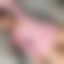 ジュニアアイドル　股間|リアルジュニアアイドル, キッズアイドル, 14歳, マイクロビキニ, 股間間接ショット. - SeaArt AI