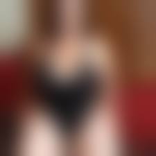 thicc milf|Thicc milf by Dalkartas on DeviantArt