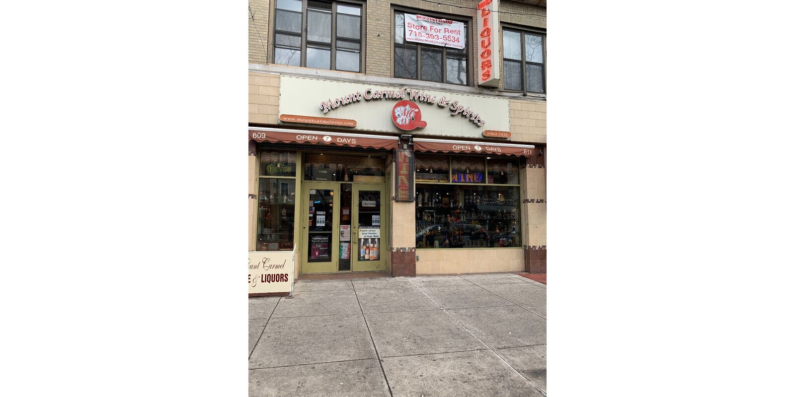 Mount Carmel Wines & Spirits by null