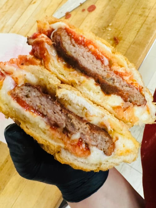 Maria’s Pizza by null