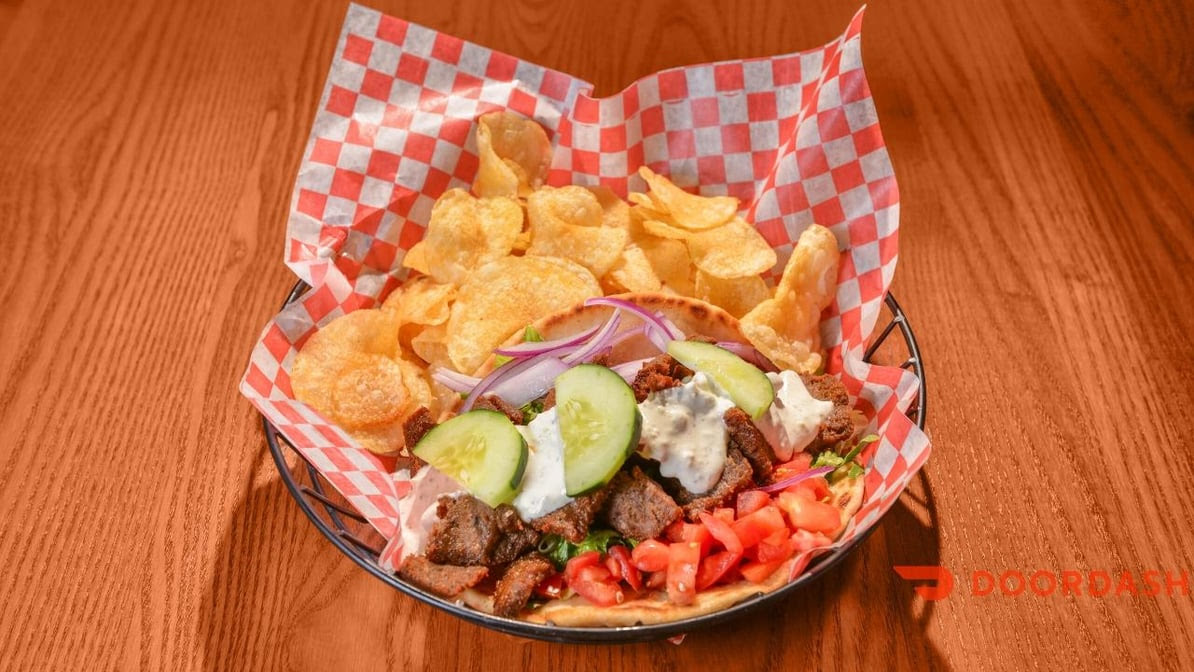 Zamboni’s on 7th Restaurant and Bar by null