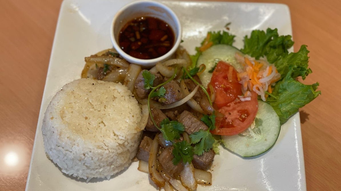 Green Leaf Vietnamese Cuisine by null