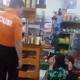 Viral, Oknum Polisi Aniaya Perempuan dan Anak Kecil yang Diduga ... - Heta News