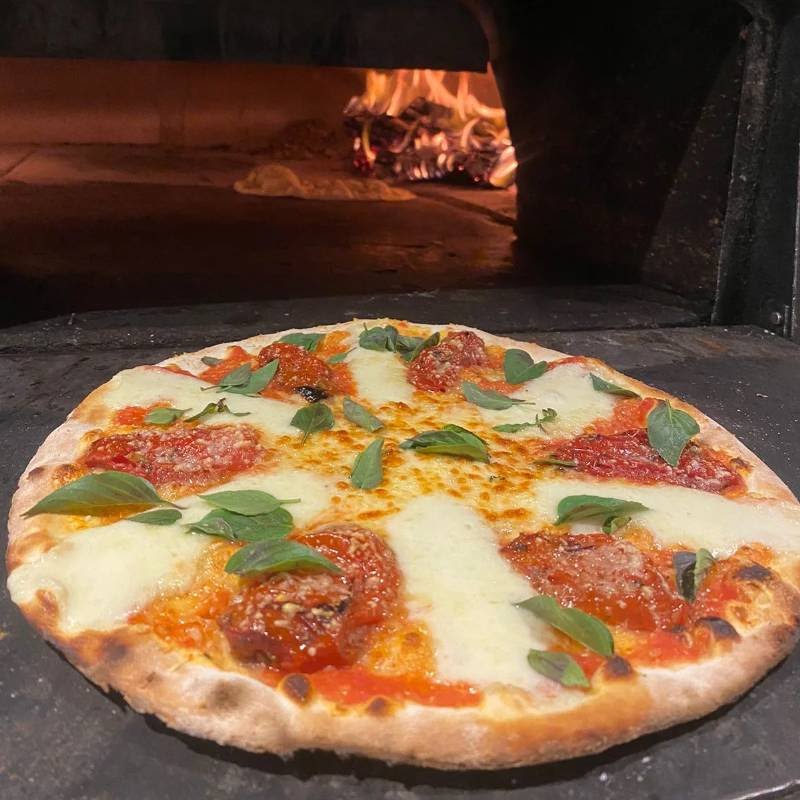 Marília Pizza Bar by null