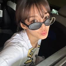 hyoyeon fake porno|HYO STYLE] As seen Hyoyeon (HYO) perform for Peaches 'One Universe'  Festival 2023 in Seoul on 231008 DOLCE & GABBANA 👕Sexy Beaded Heart Cotton  Crop Graphic T-Shirt ($845) 👖Boyfriend Rips Jeans ($1,145)