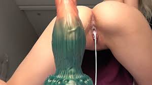 Amateur girl taking big cock creampie jpg x Huge cock creampie