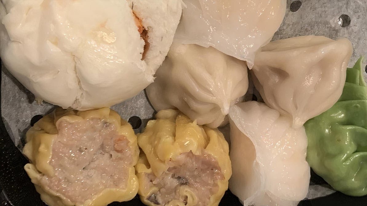 Dim Sum & Noodle by null