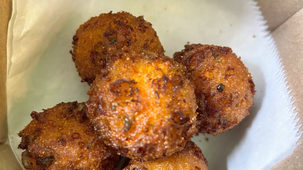 Hushpuppies by null
