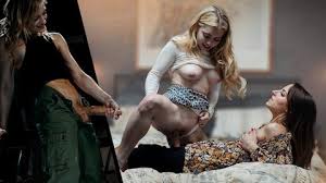 Julianne moore free pics galleries more at babepedia jpg x Julianne moore