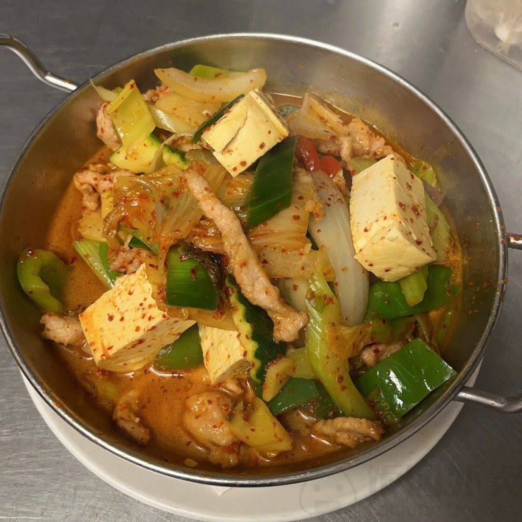 Taiwanese Bistro Cafe 33 by null