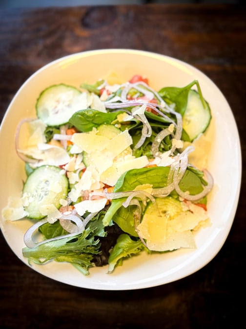 Finch & Fifth by null