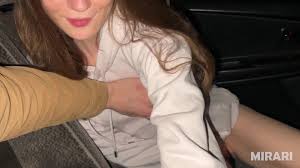 Cap doi tre live dit trom suot tieng cho ban be xem jpg x Dit nhau trong