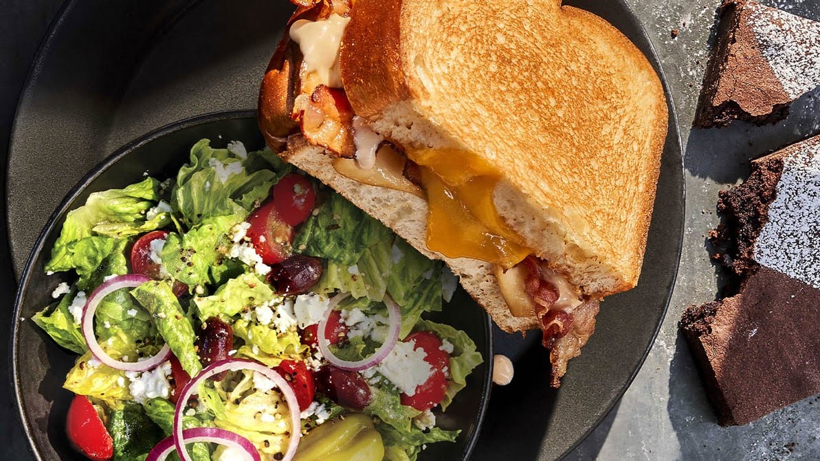 Panera Bread by null