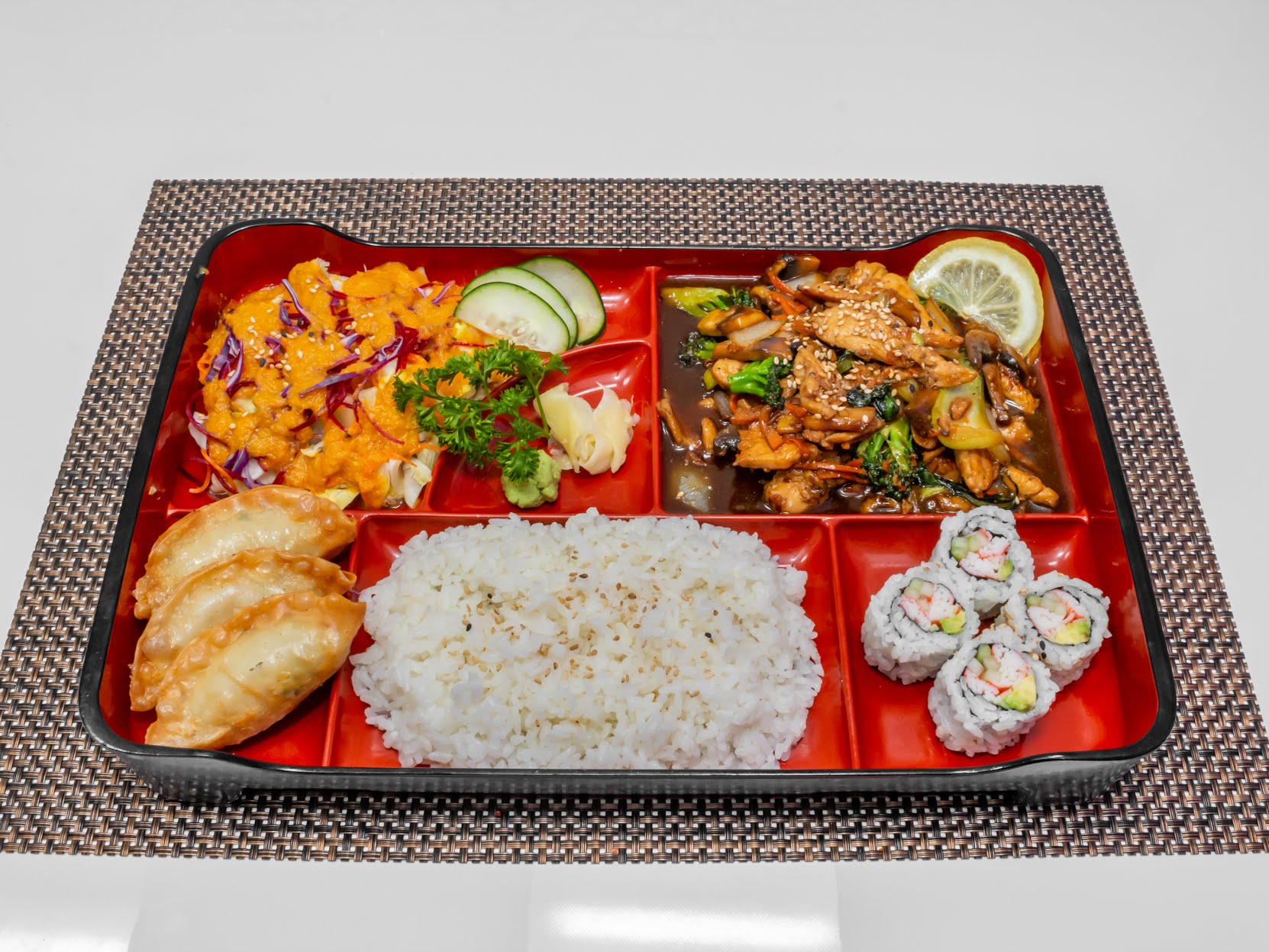 Wajo Sushi Chicago by null