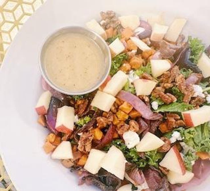 Healthy Creations Cafe by null