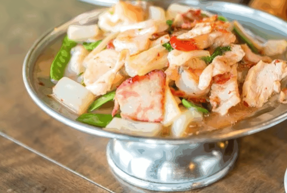 Ding Ho Restaurant by null