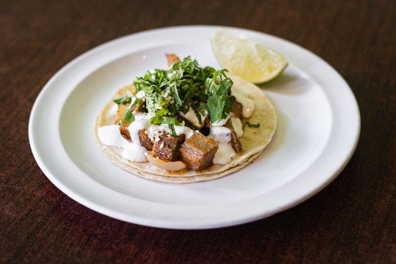 Uno Mas Taqueria y Cantina by null