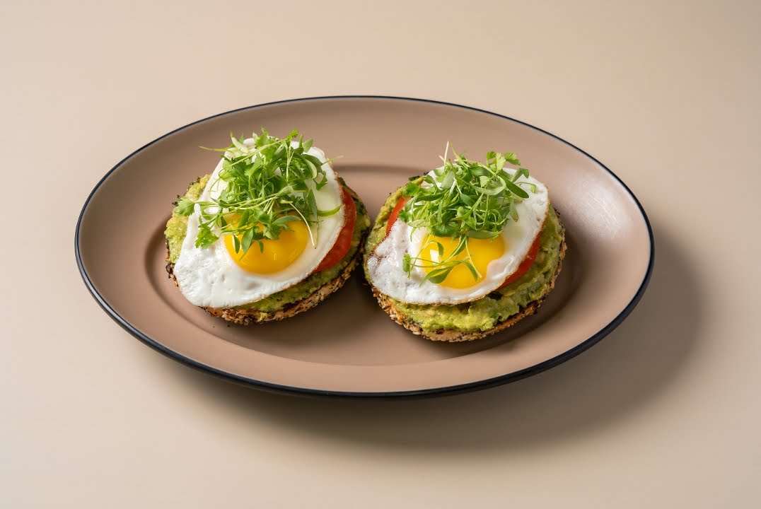 Bagel Cove Restaurant & Deli by null