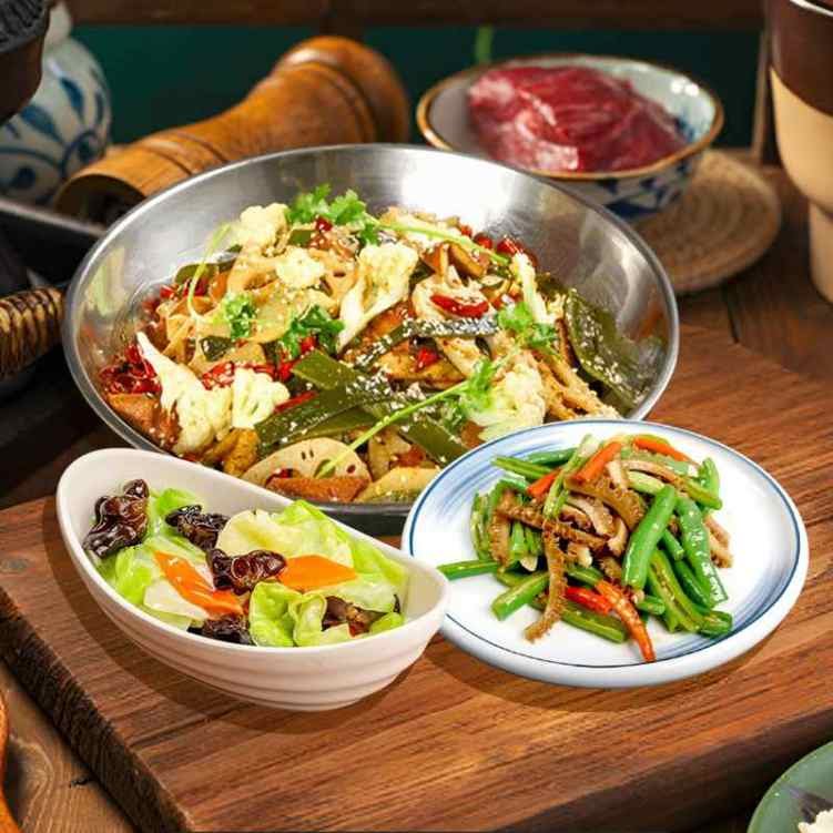 Ben Ben Hot Pot by null